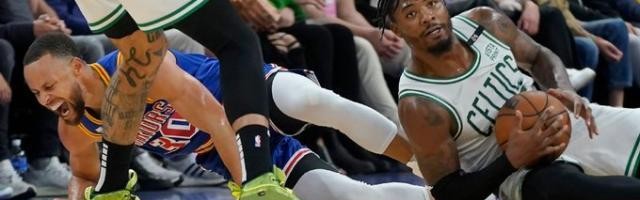 电竞比分-压伤库里飞踹汤普森 勇凯之战斯玛特两演争议动作