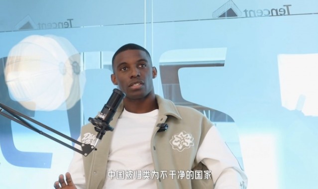 score电竞-法比奥：欧洲人说中国脏乱差 我说你们根本不了解 待两周都不想走