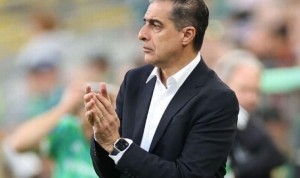 对手主帅：我们用巴黎的方式击败了巴黎，他们这样踢能赢我们也行