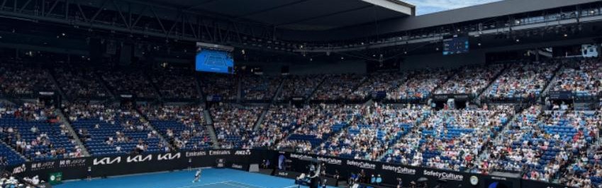 score电竞-张帅逆转进四强获点赞，莱巴六胜丝袜约战美国人，德约会斗穆塞蒂